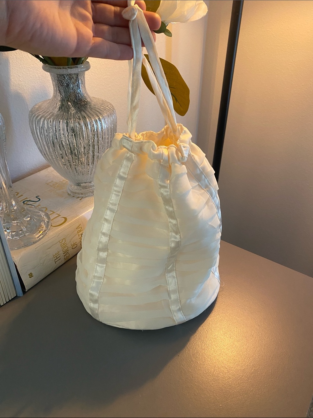 Elegant Cream🍦🍨Drawstring Bucket Bag